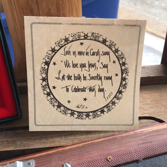 P. Buckley Moss Set of 3 Ornaments in Custom Frame - Picture 11 of 16